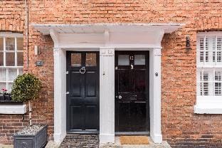 Shakespeare House, Free Parking, Town Centre Location Vacation rental in Stratford-upon-Avon