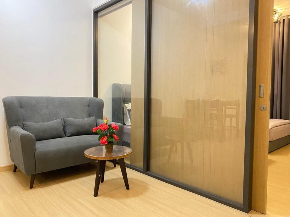 DSara Sungai Buloh Sentral MRT Cozy Studio Home Apartment in Petaling Jaya