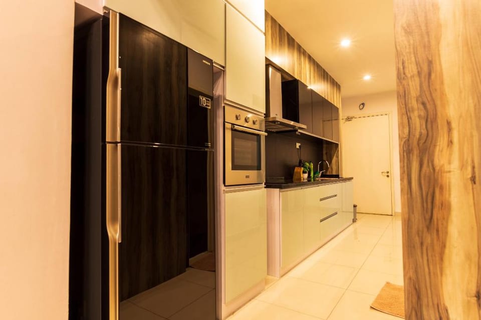 Maritime Seaview Luxury Duplex Suite 4-9pax海景套房 Vacation rental in George Town