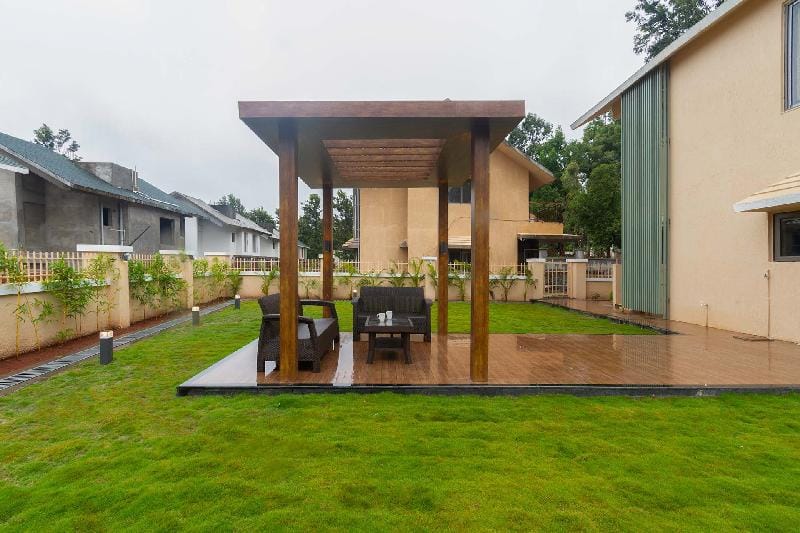 Stars & Boulevards by VEO - Part of StayVista Villa in Maharashtra