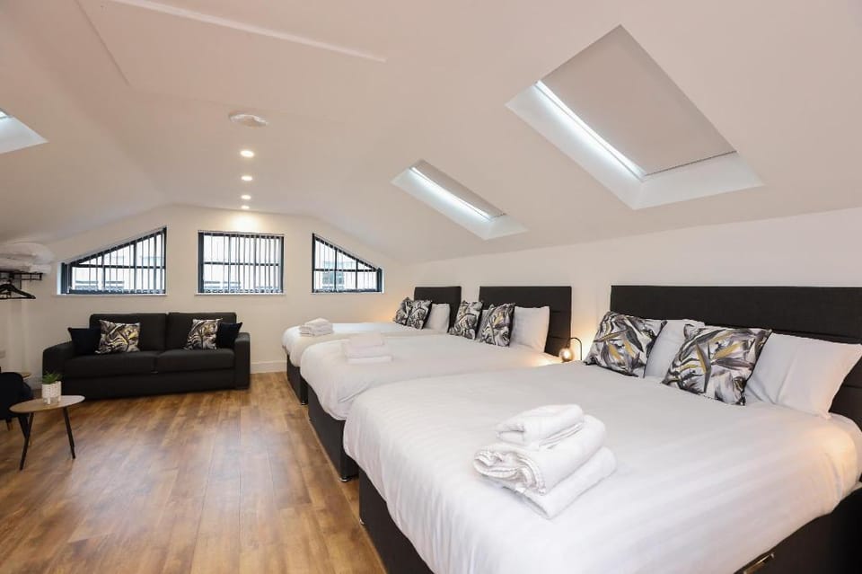 Concert Square Deluxe City Centre Apartment w Sofa Apartment in Liverpool
