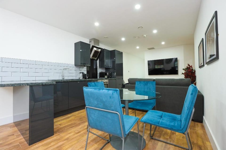 Concert Square Modern 1.5 Bedroom City Centre Apt Apartment in Liverpool City Centre