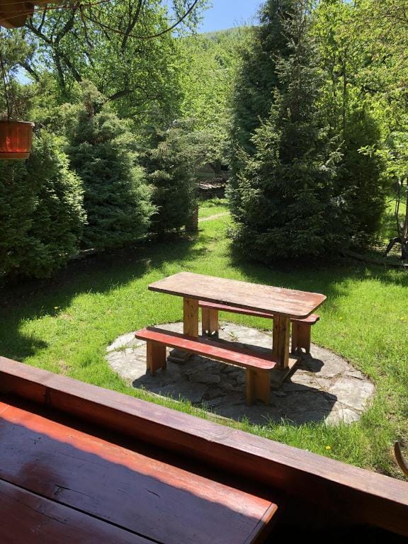 Wooden cottage - Dalibok Vacation rental in Ukraine