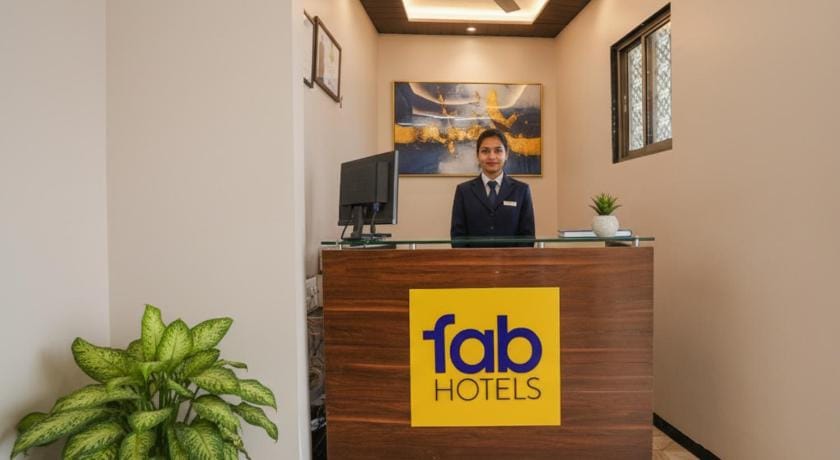 Capital O Hotel Shimaya Hotel in Mumbai