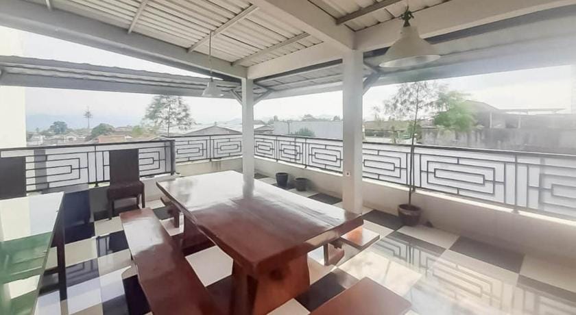 Wisma Brata 2 Mitra RedDoorz Hotel in West Java