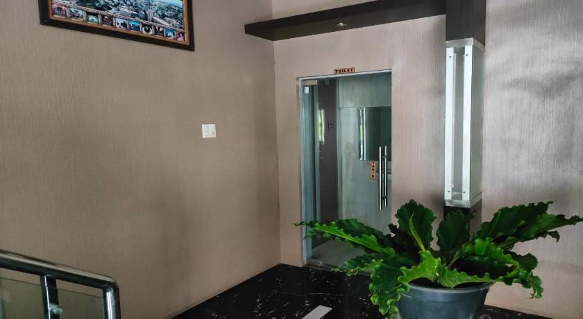 Lonari Hotel Hotel in Indonesia