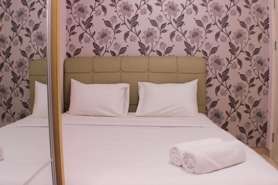Warm Homey 2BR @ Springlake Summarecon By Travelio Apartment in West Java