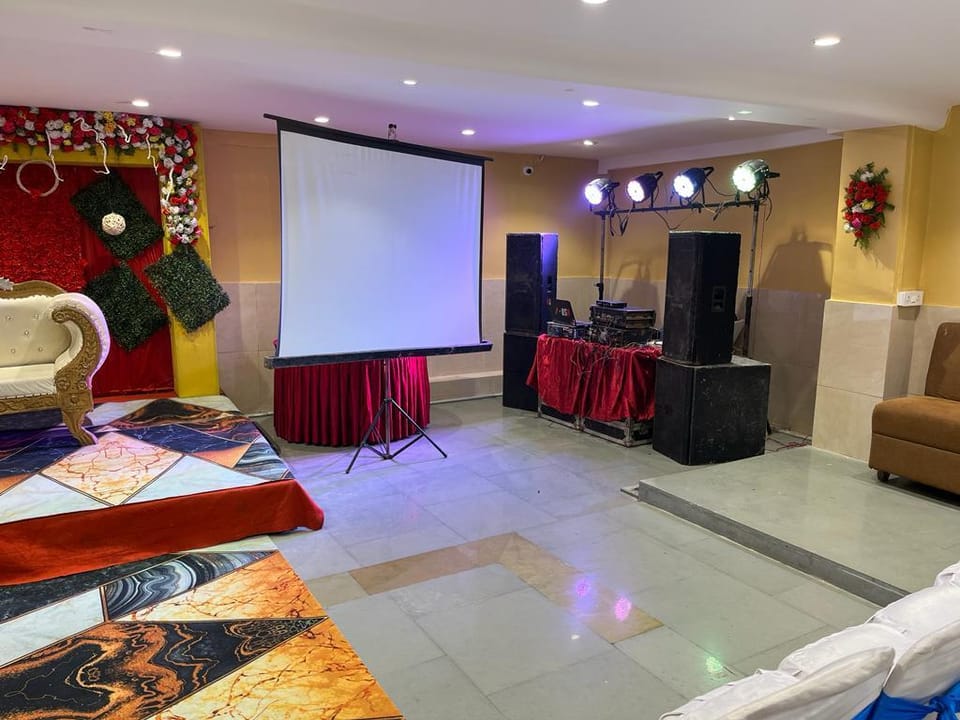 Hotel Sukhdham Hotel in Uttar Pradesh