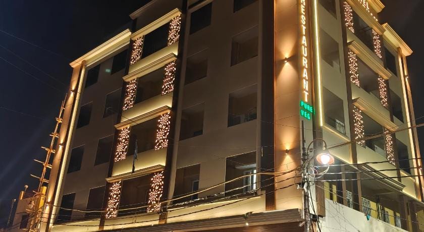 Hotel Sukhdham Hotel in Uttar Pradesh