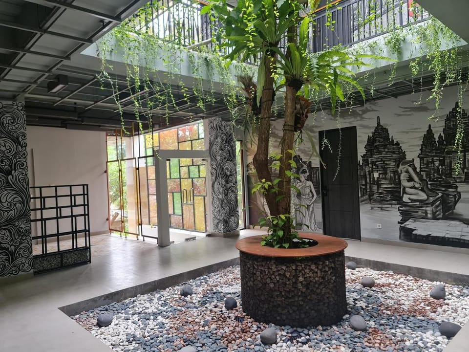 PALAGAN HUIS Hotel in Special Region of Yogyakarta