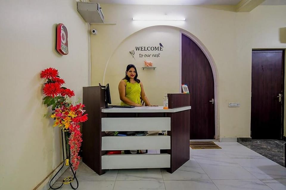 WHITEHOUSE Hotel in Kolkata