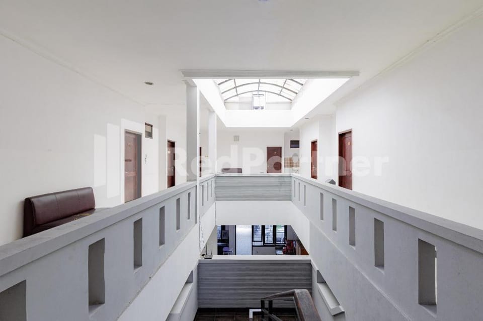 Karawaci Taman Permata Tiga Mitra RedDoorz Hotel in West Java
