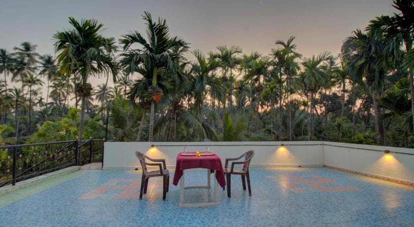 Hotel Snehaprabha, Alibaug Bed and Breakfast in Maharashtra