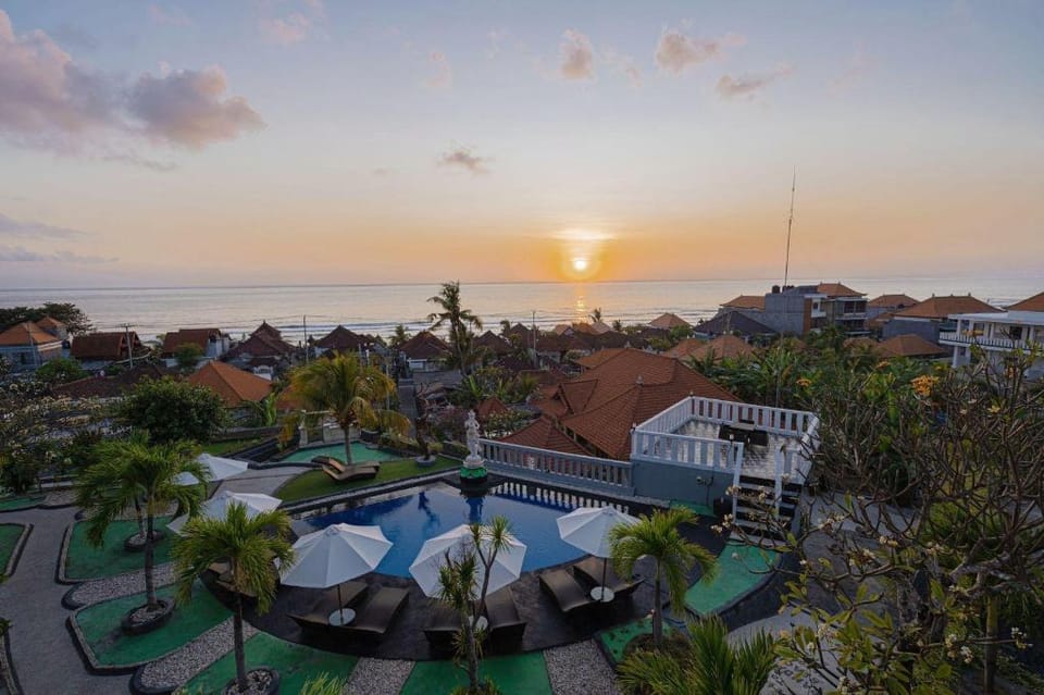 Pandawa Beach Resort and Spa Luxury Hotel in Nusapenida
