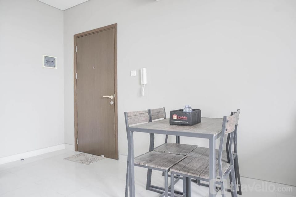 Cengkareng Apartments Apartment in Jakarta