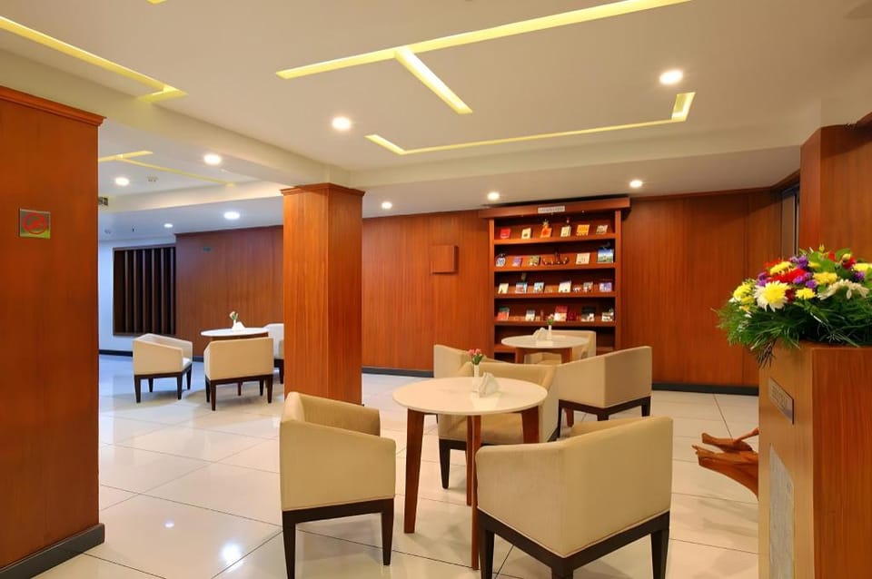 Sreevalsam Residency, Kulanada Hotel in Kerala