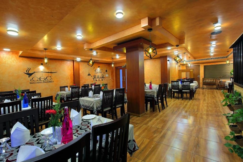 Sreevalsam Residency, Kulanada Hotel in Kerala
