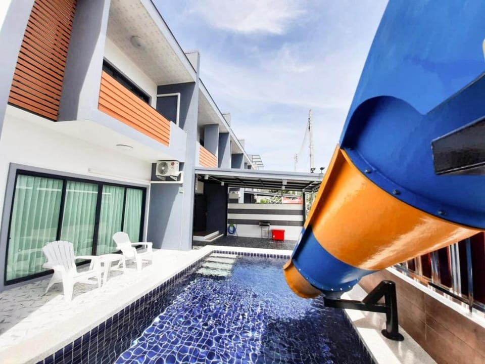 Pool Table  & Slider Party Home Huahin 4 Bedrooms Villa in Hua Hin District