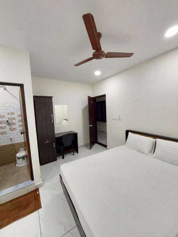 Aman Residency Hotel in Kerala