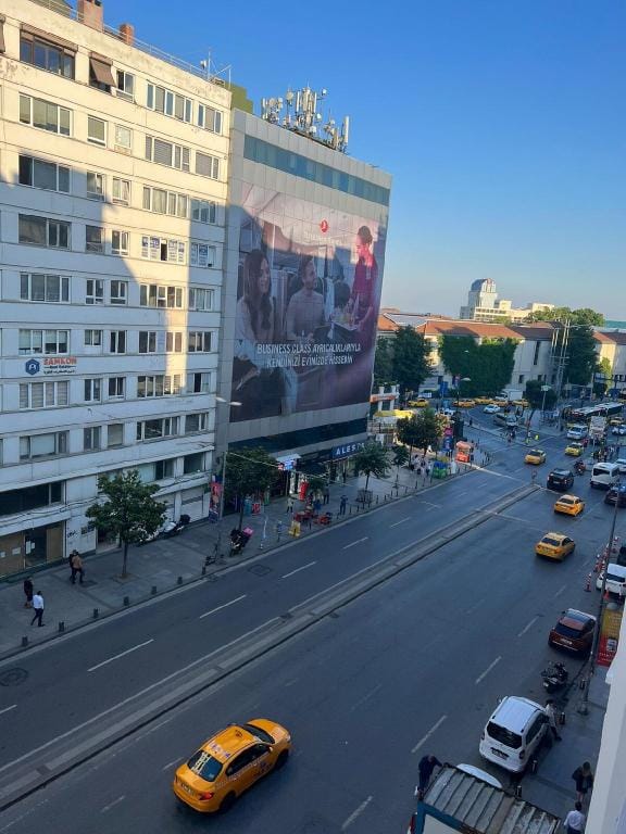 Istanbul Suites Residance Super Lux  2 1 Vacation rental in Istanbul