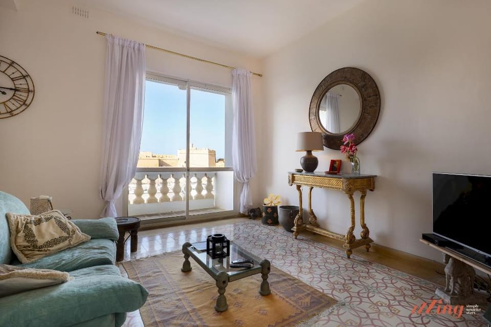 Stunning Holiday Home with Gorgeous Harbour Views Apartment in Malta