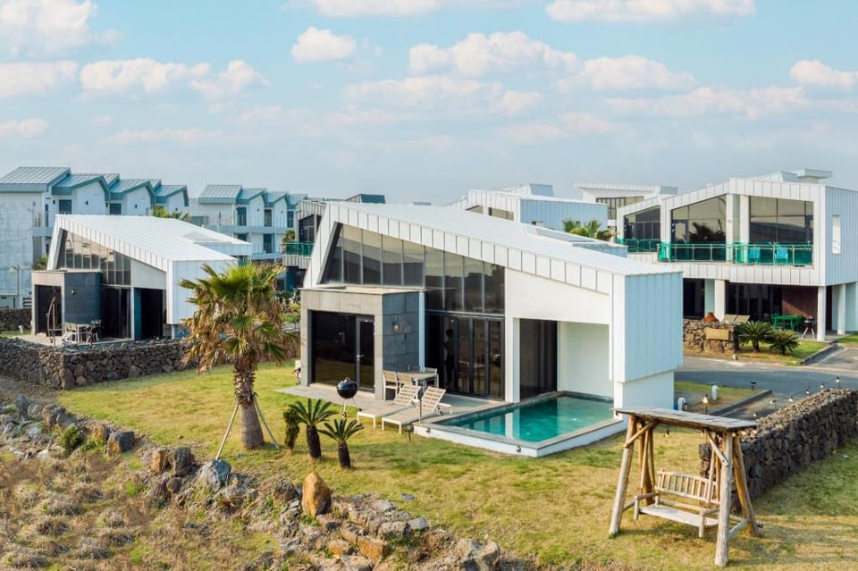 Daejung secret gennie poolvilla Bed and Breakfast in South Korea