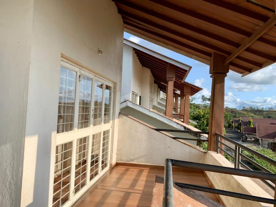 Entire Villa @ Panhala  Villa in Karnataka