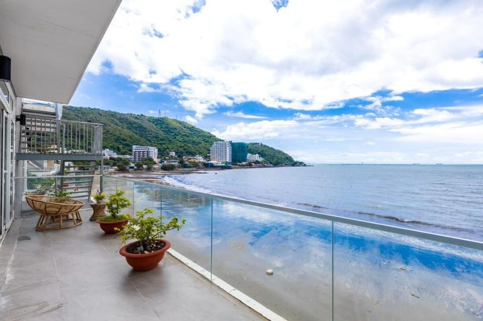 Villas Giáp Biển Vũng Tàu(Free Bida+Karaoke).23 Vacation rental in Vung Tau