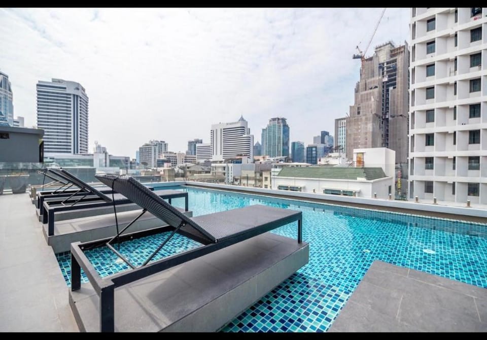BTS Nana★Tourist HiLight★Lively Sukhumvit rd★Malls Vacation rental in Bangkok