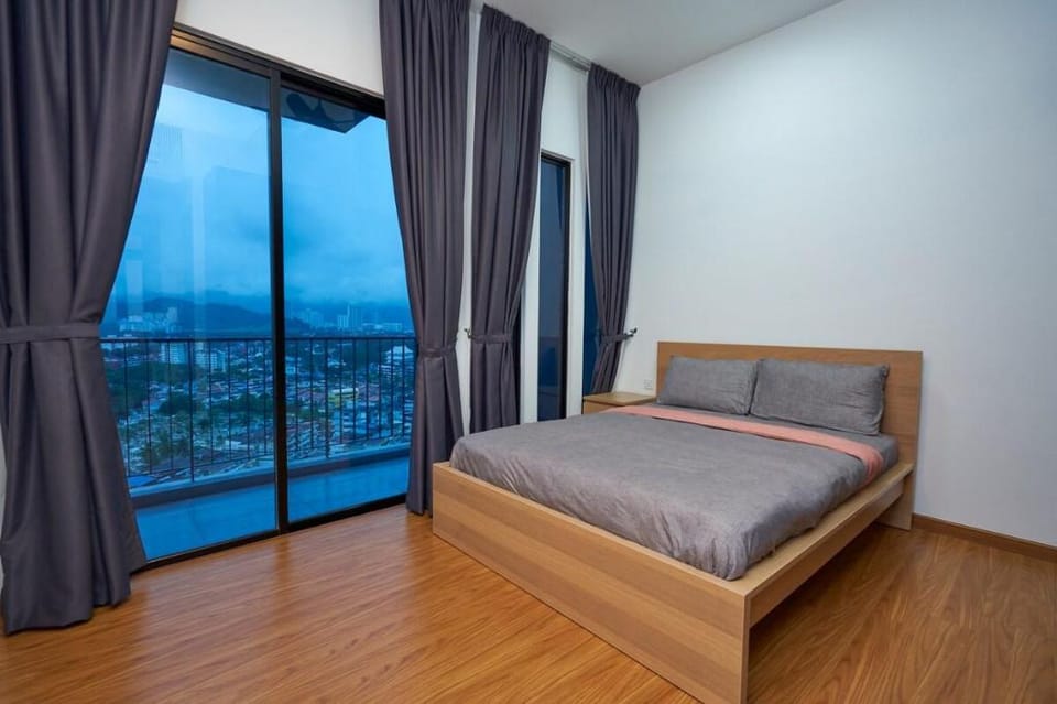 NEW## Georgetown Beacon # #InfinityPool Apartment in George Town