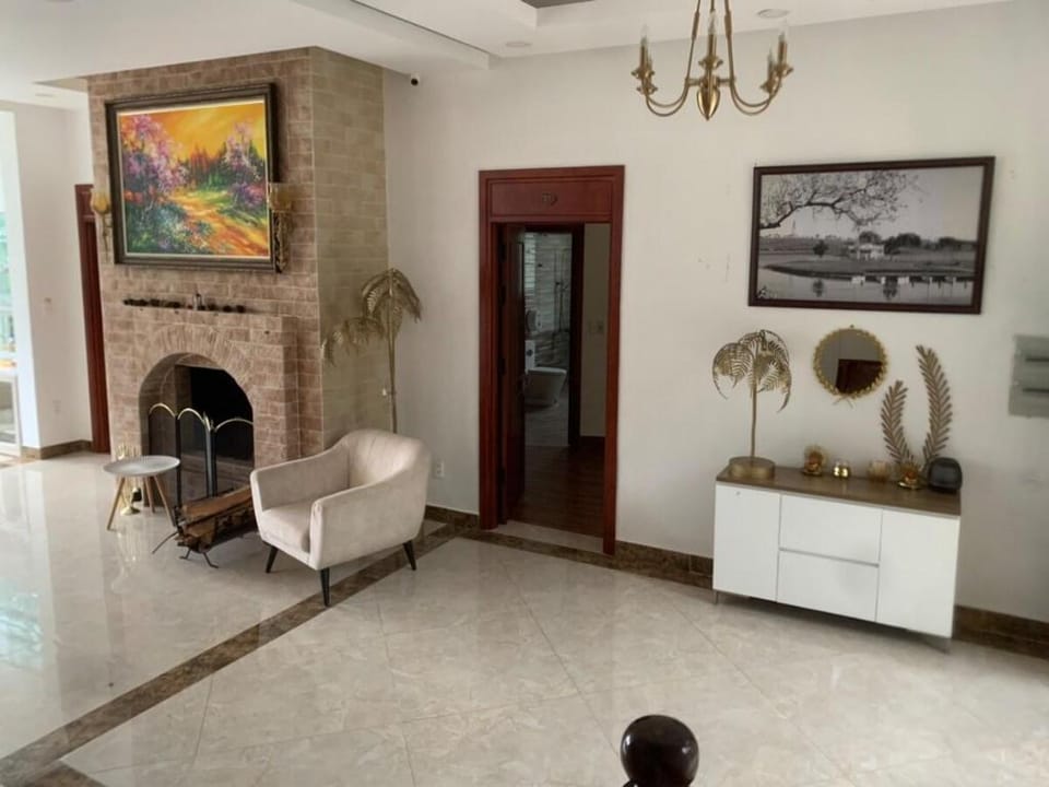 VVIP 7 bedrooms villa -  Tuyen Lam Lake view Villa in Dalat