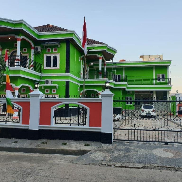 Green Guesthouse Hotel in Indonesia