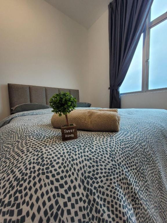 SKS Habitat 2Room 5min to KSL City 2 to 6 pax Apartment in Johor Bahru