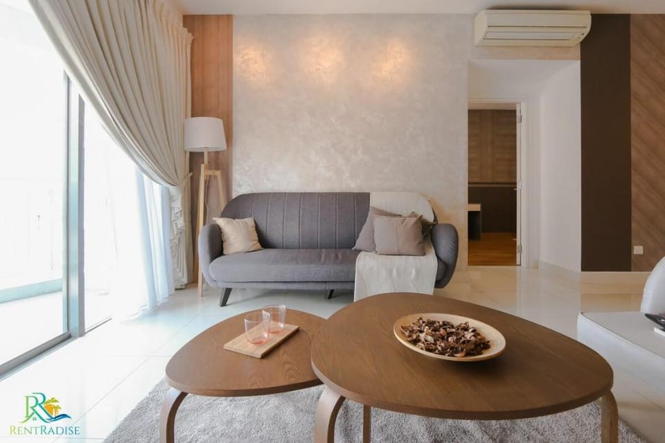 Freda.Teega@2BR 4Pax Bathtub near Hard rock by RR JBcity Apartment in Johor