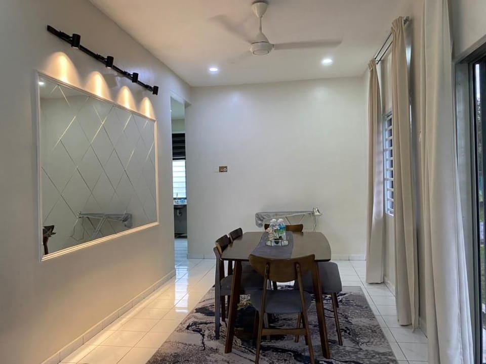 N&H Homestay Vacation rental in Johor