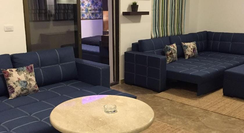 The Royal Luxury Superior Queencot Apartment in Africa