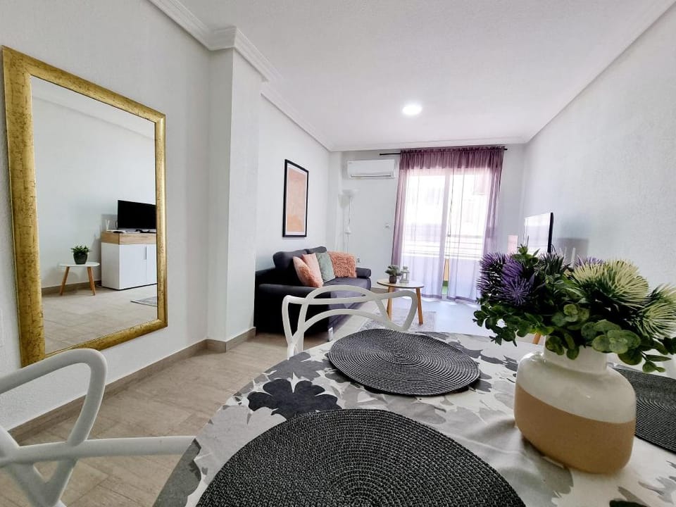 Elegant apartment in an excellent area Apartment in Torrevieja