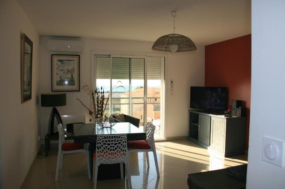 T3 vue mer proche de la plage  Apartment in Fleury