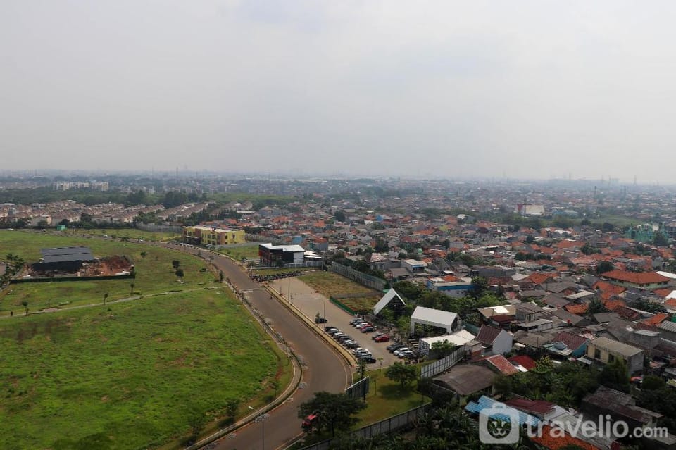 Comfort Cozy 2BR Springlake Summarecon By Travelio Apartment in West Java