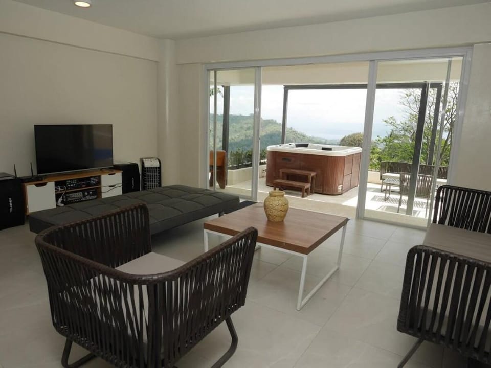 Frontera Tagaytay Supreme Villa Vacation rental in Tagaytay