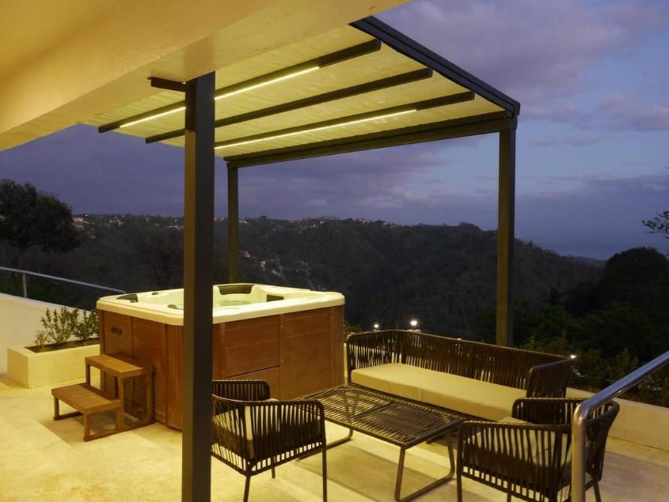 Frontera Tagaytay Supreme Villa Vacation rental in Tagaytay