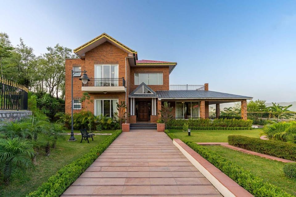 StayVista at Dhauladhar House - Mountain View, Dharamshala Villa in Punjab, India