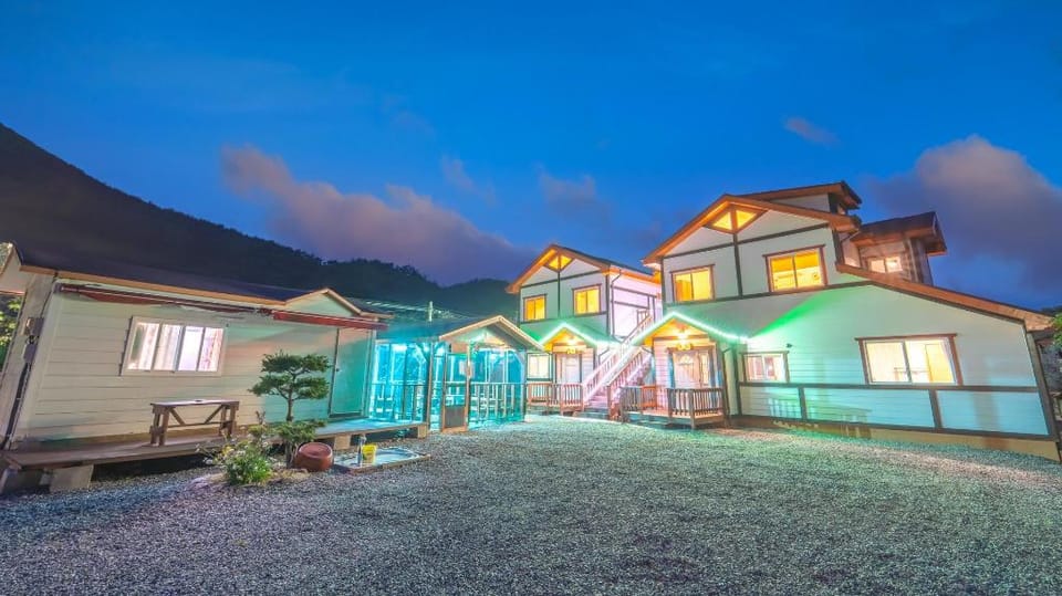 Samcheok Elroi Pension Bed and Breakfast in South Korea