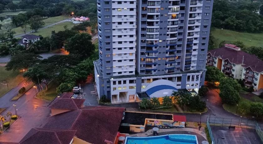 Condo A Famosa with Pool and Golf Course View Apartment in Negeri Sembilan, Malaysia