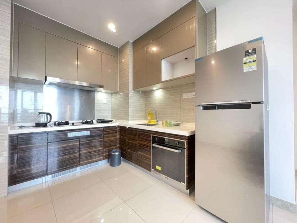 Comfy'51 Above R&F Mall @ R&F Princess Cove Apartment in Johor Bahru