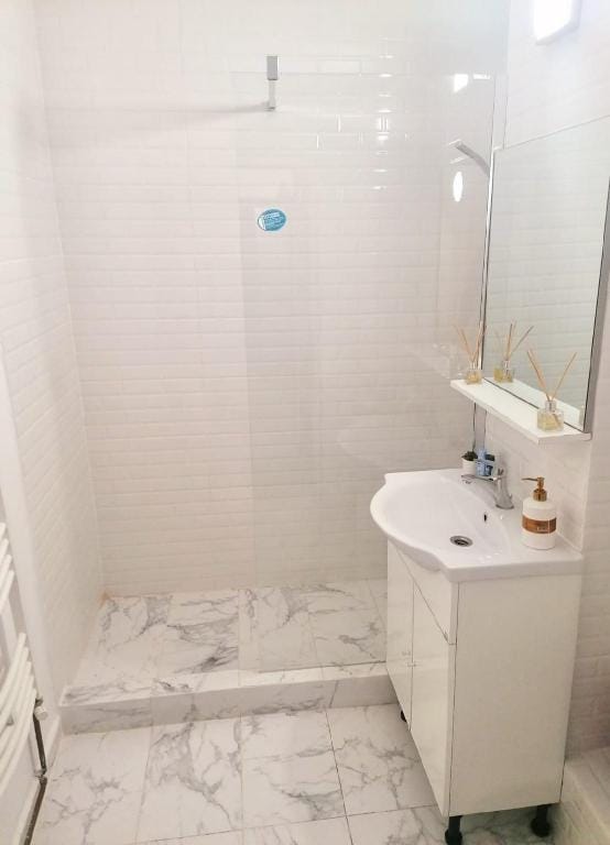 Apartament 2 camere + living Alba Iulia Apartment in Romania