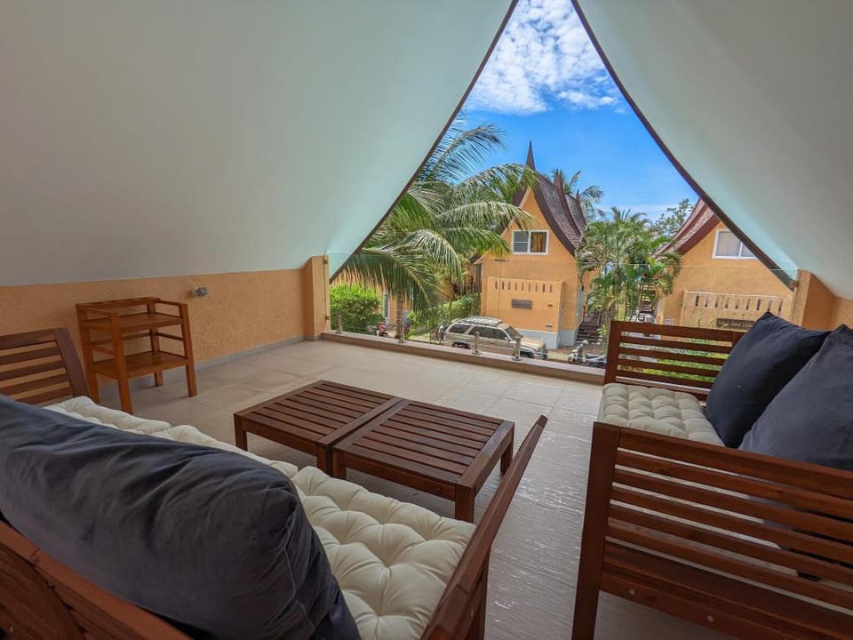 Blue Sky Pool Villa - by KohChangVillas Villa in Ko Chang