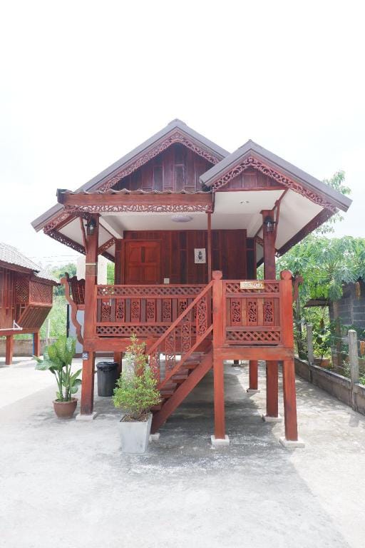 Sappermpool Saphaemphool Thai House [Phupha] Vacation rental in Laos