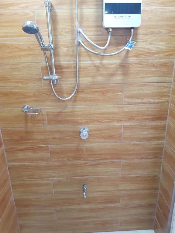 Double Deck room/Large Budget room/Quick Stay Apartment in Baguio