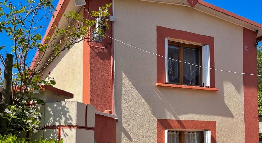 Dary Locations Vacation rental in Normandy